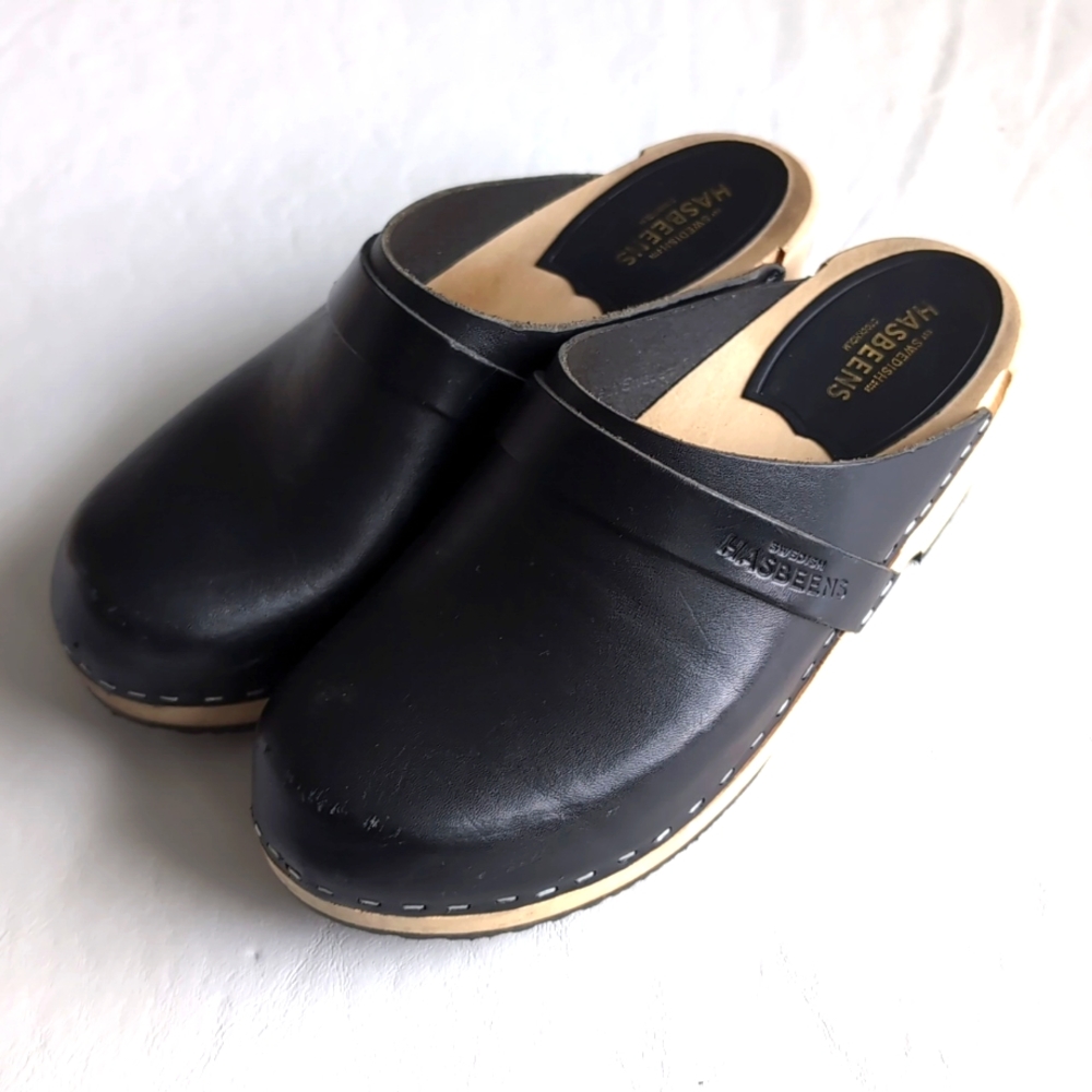 Swedish Hasbeens Women's Black Leather and Wooden Sole Clogs Size 37